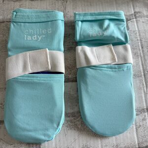 Chilled Lady Cold Therapy Socks Aqua Cooling Ice Mitts Relief Slippers S (4-6)